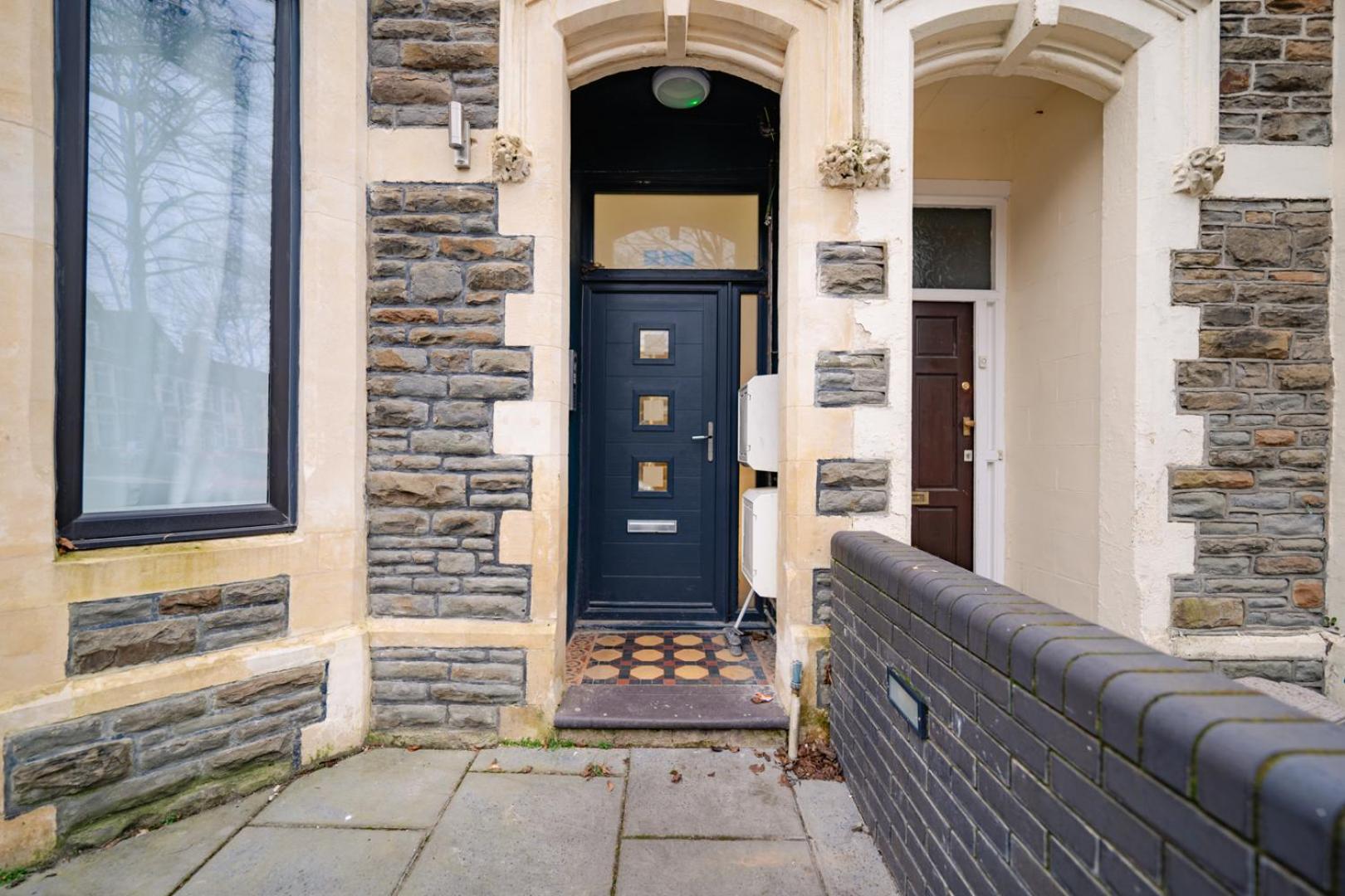Luxury Apartments In Cardiff City Centre Exterior photo